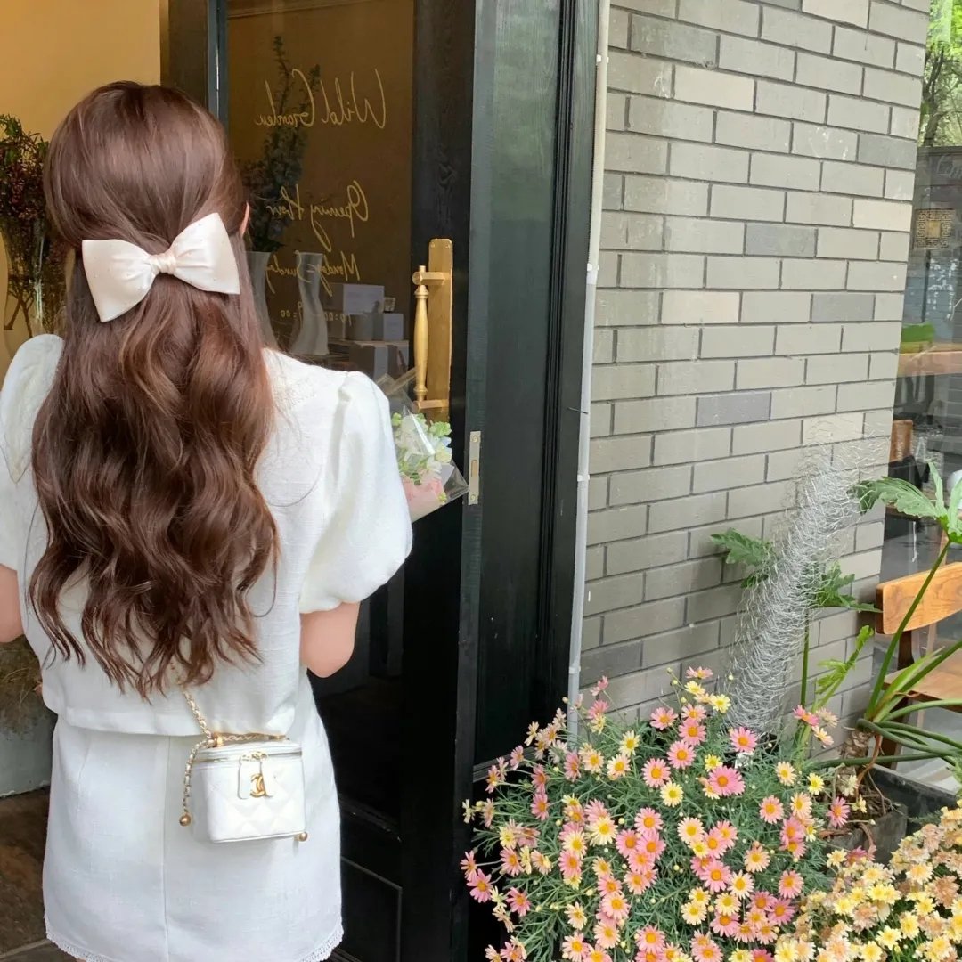 魔女的考验 海报